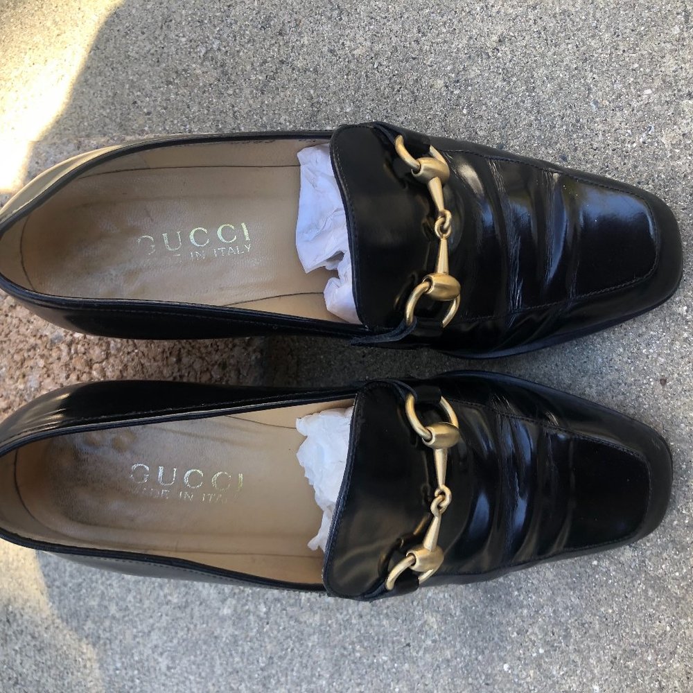 Gucci 90's black leather loafers